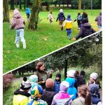 Dzieci bawią się i odkrywają z nauczycielem w parku, w otoczeniu drzew i zieleni.