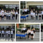 Pięć zdjęć uczniów i nauczycieli pozujących ze świadectwami i trofeami przed budynkiem szkoły.